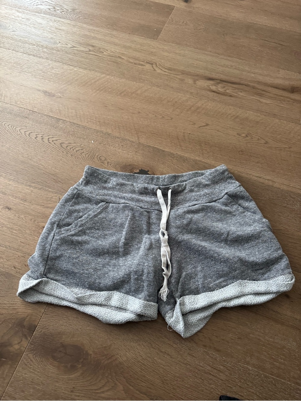 Splendid Gray Heather Athletic Shorts with Drawstring